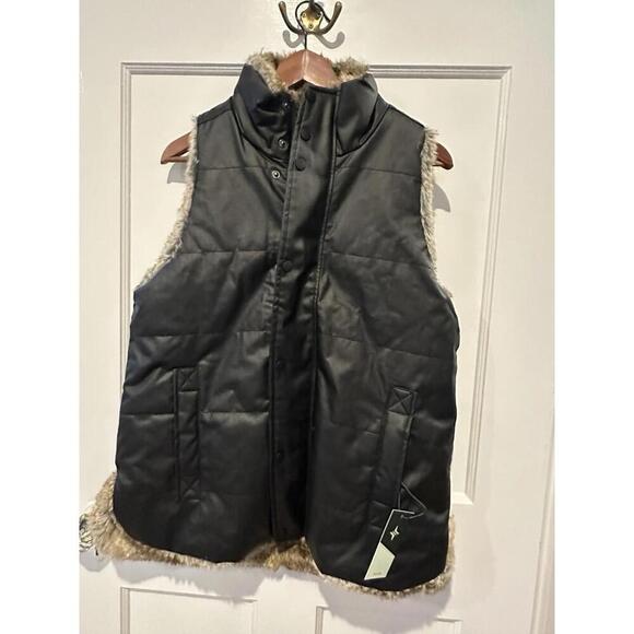 Tuckernuck Emilia Wax Fur Reversible Vest $298 NWT Medium M Sold Out - Picture 4 of 7